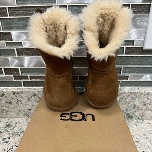 Toddler USA  size 6 UK size 5 UGG